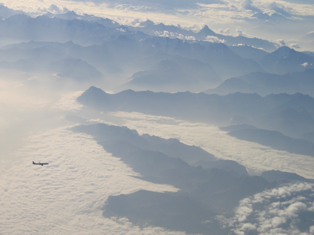 Samolot w chmurach